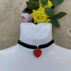 چوکر گردن قلبی